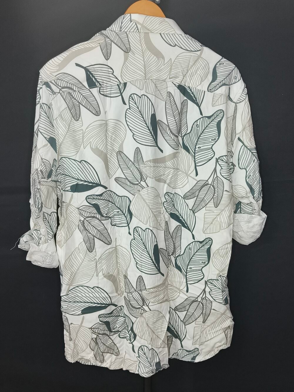 Men's Casual Shirts - Image 4