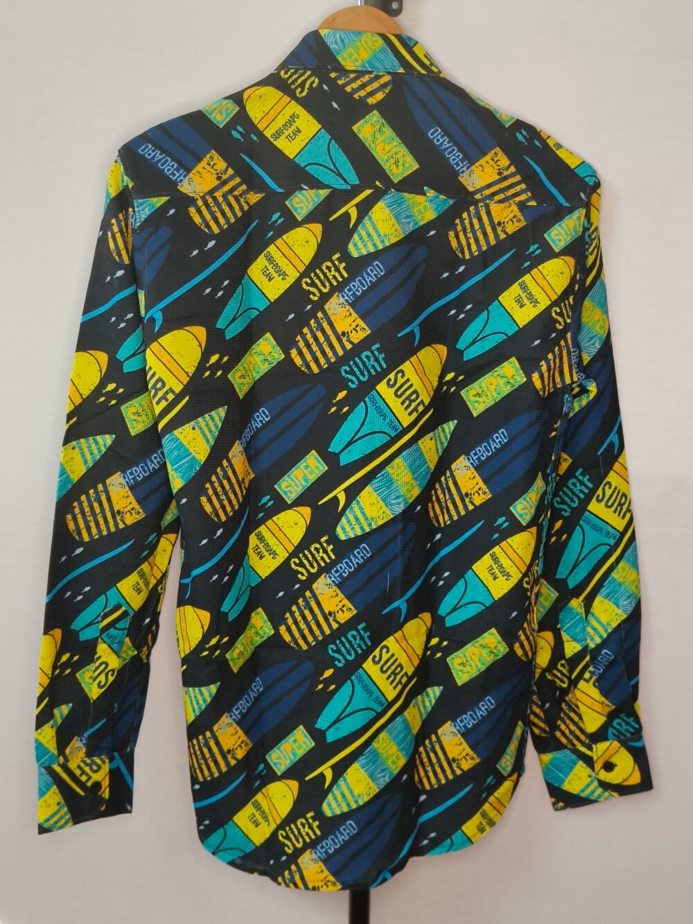 Men's Casual Shirts - Image 4
