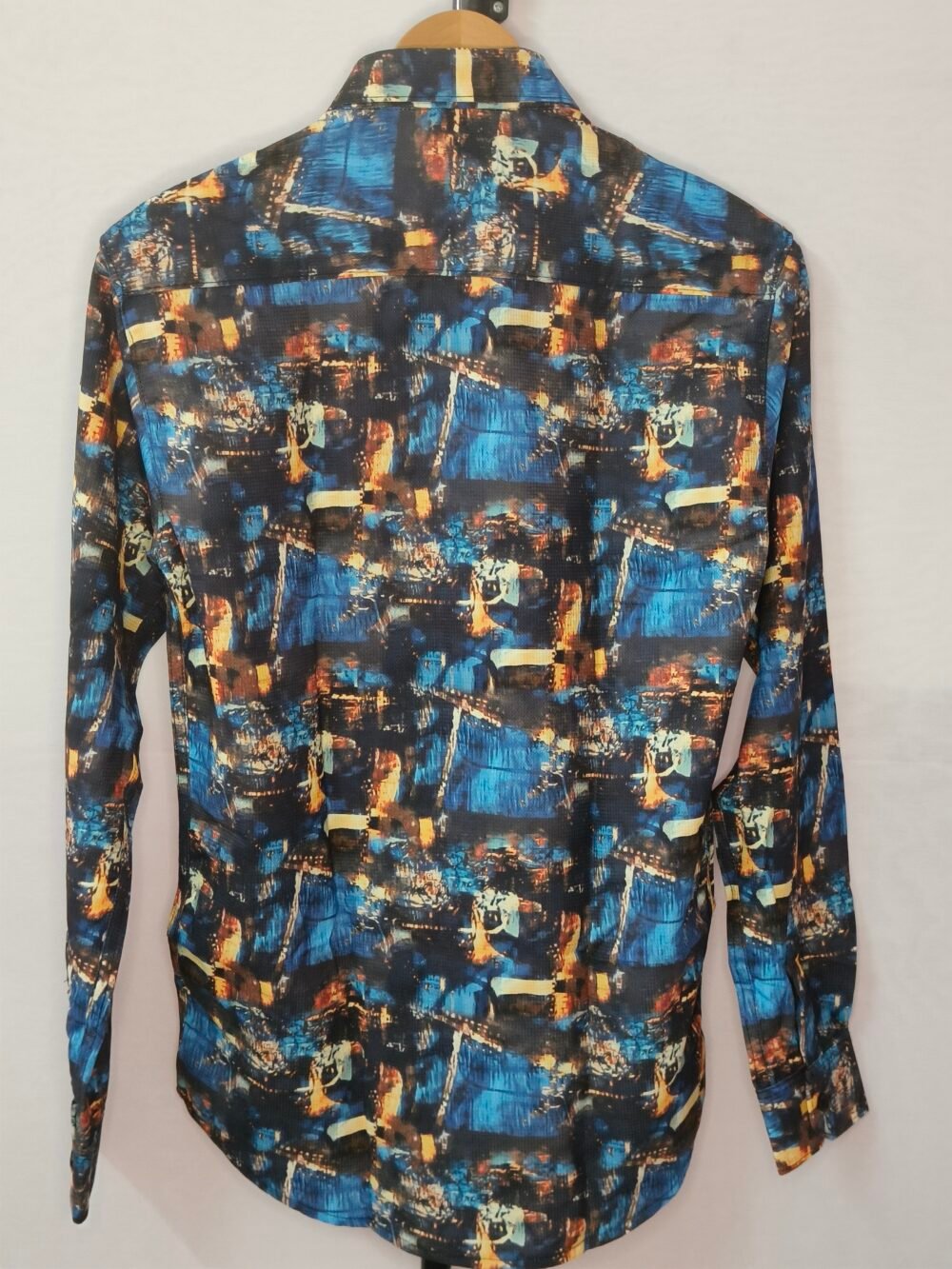 Men's Casual Shirts - Image 4