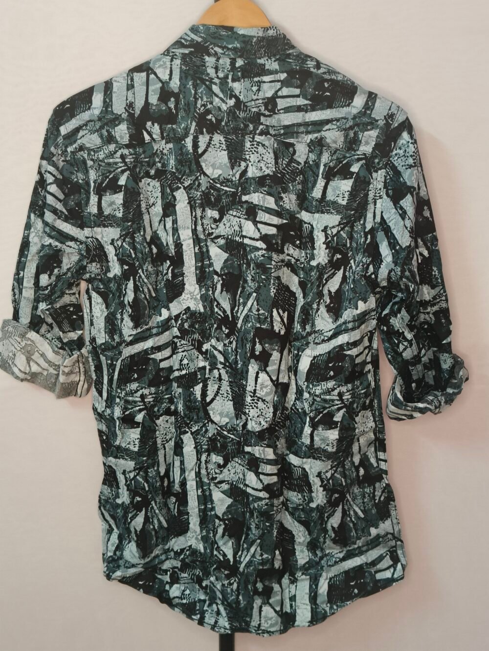Men's Casual Shirts - Image 4