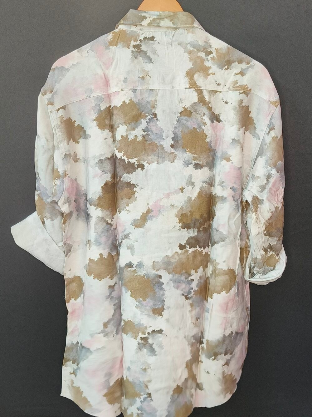 Men's Casual Shirts - Image 4